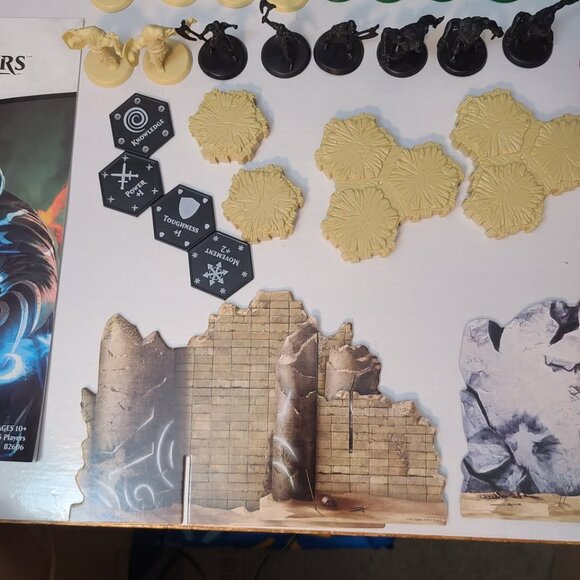 Magic The Gathering Arena of the Planeswalkers Tactical Board Game - Picture 4 of 9